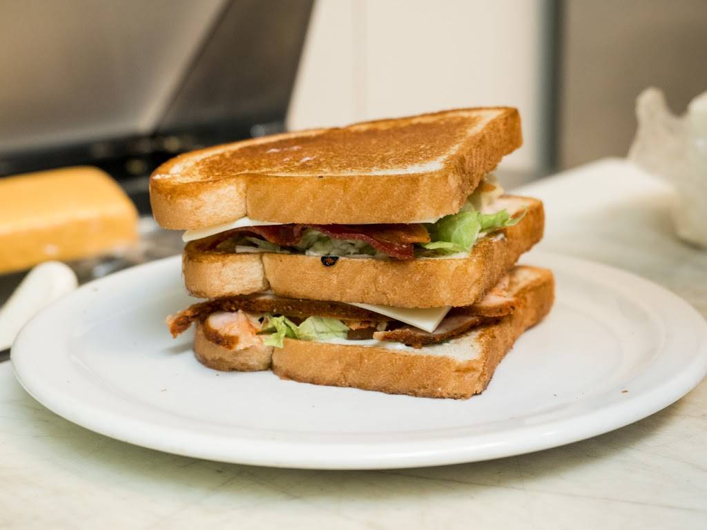 Circle M Bar-B-Que & TX Grill | restaurant | 9003 Interstate 20 Access Rd, Eastland, TX 76448, USA | 2546310058 OR +1 254-631-0058