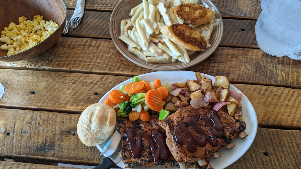 Showdowns | restaurant | 80 S Main St, Tropic, UT 84776, USA | 4356798854 OR +1 435-679-8854