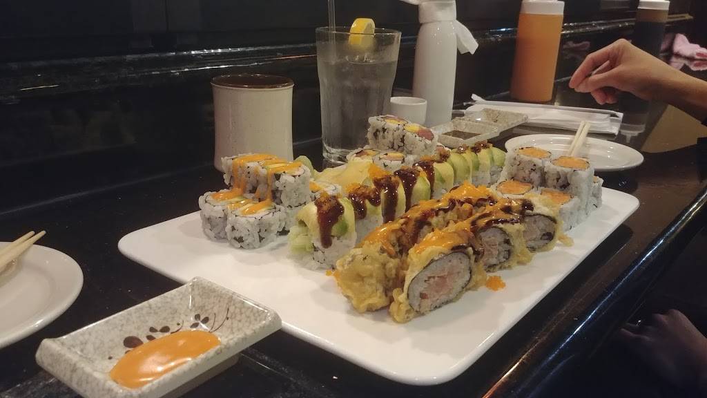 Nagoya Asian Bistro & Sushi Bar | restaurant | 1368 Cape St Claire Rd, Annapolis, MD 21409, USA | 4107570300 OR +1 410-757-0300