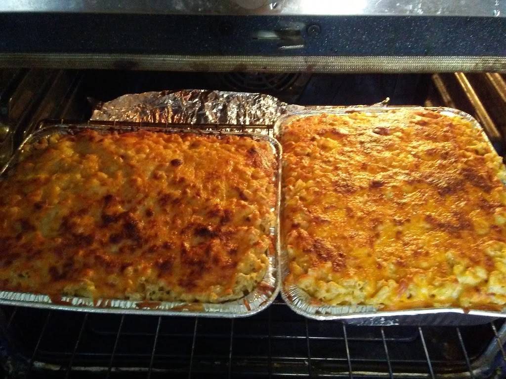 A.Ps Gourmet Eats | restaurant | Warren Ave, Dearborn, MI 48126, USA | 3136872356 OR +1 313-687-2356