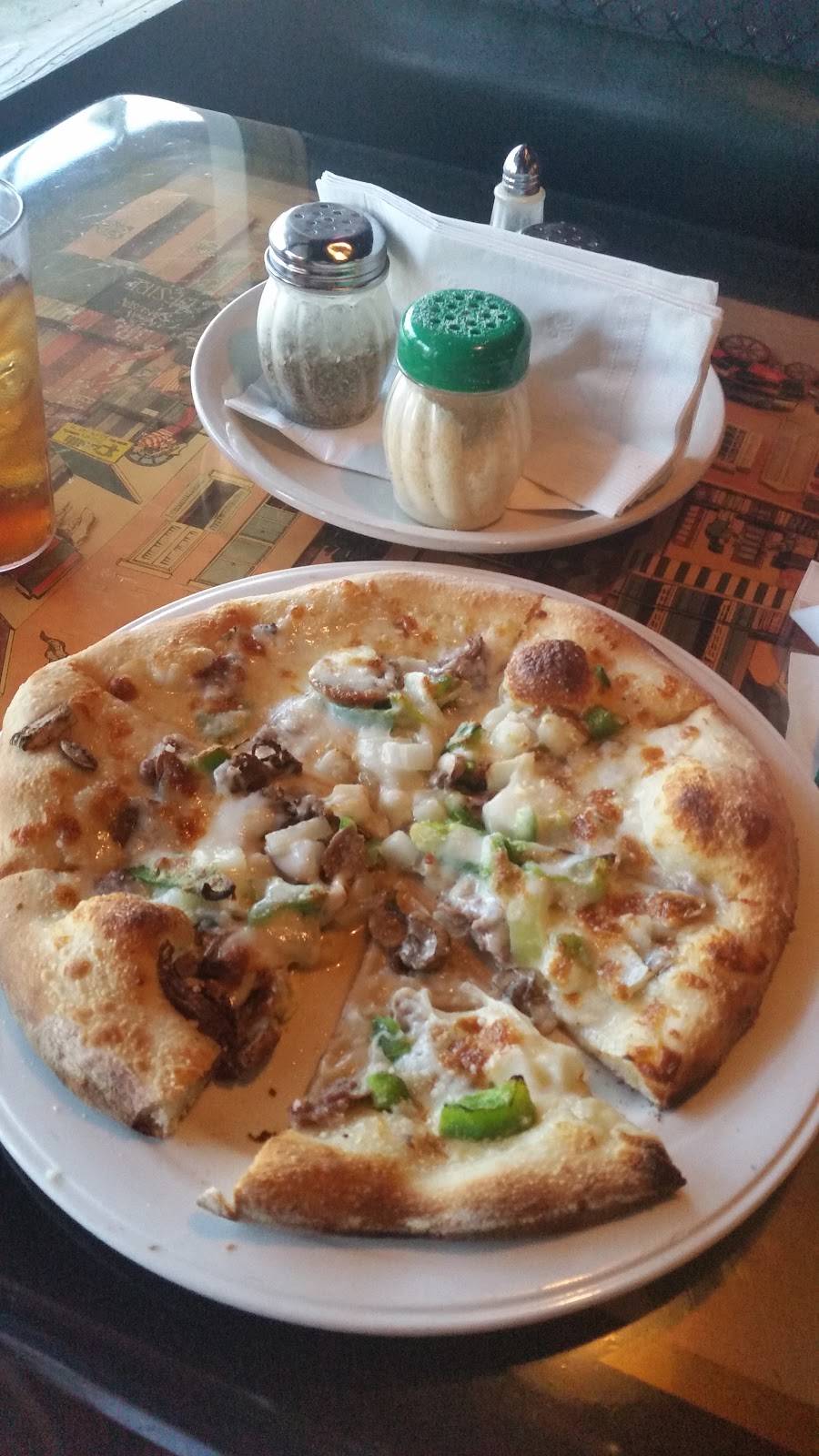 Lombardis Italian Restaurant & Tavern | restaurant | 11130 W Oakland Park Blvd, Sunrise, FL 33351, USA | 9547415071 OR +1 954-741-5071