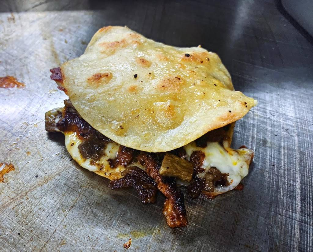 Taco Sisters | restaurant | 740 S Oxnard Blvd, Oxnard, CA 93030, USA | 8053964441 OR +1 805-396-4441