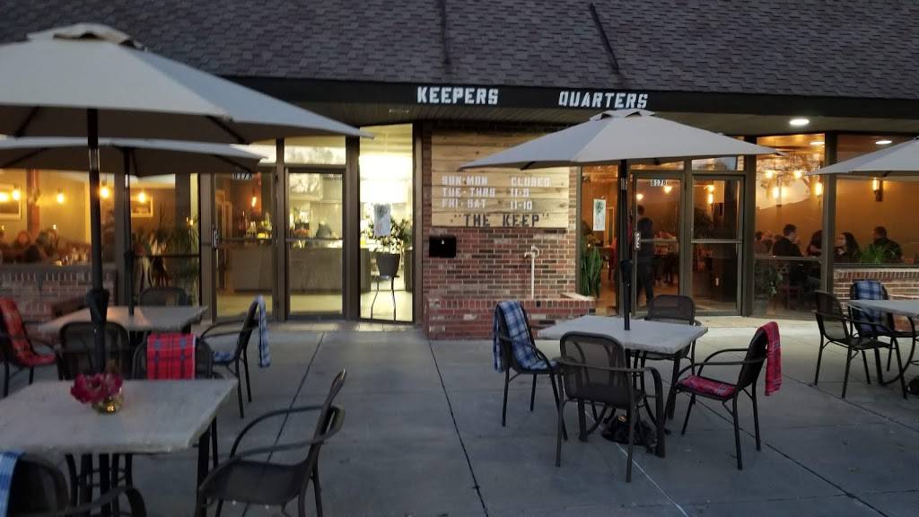 Keepers Quarters | restaurant | 817 S Illinois Ave, Carbondale, IL 62901, USA | 6185290990 OR +1 618-529-0990