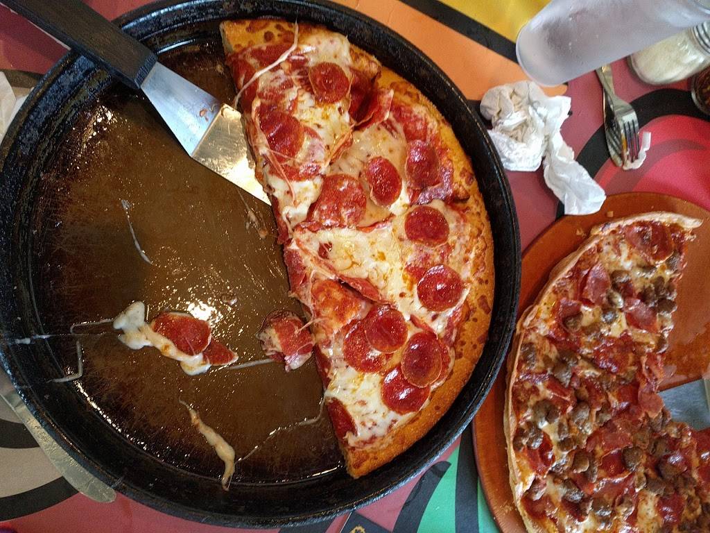 Pizza Hut | restaurant | 917 Saxon Blvd, Orange City, FL 32763, USA | 3867754077 OR +1 386-775-4077