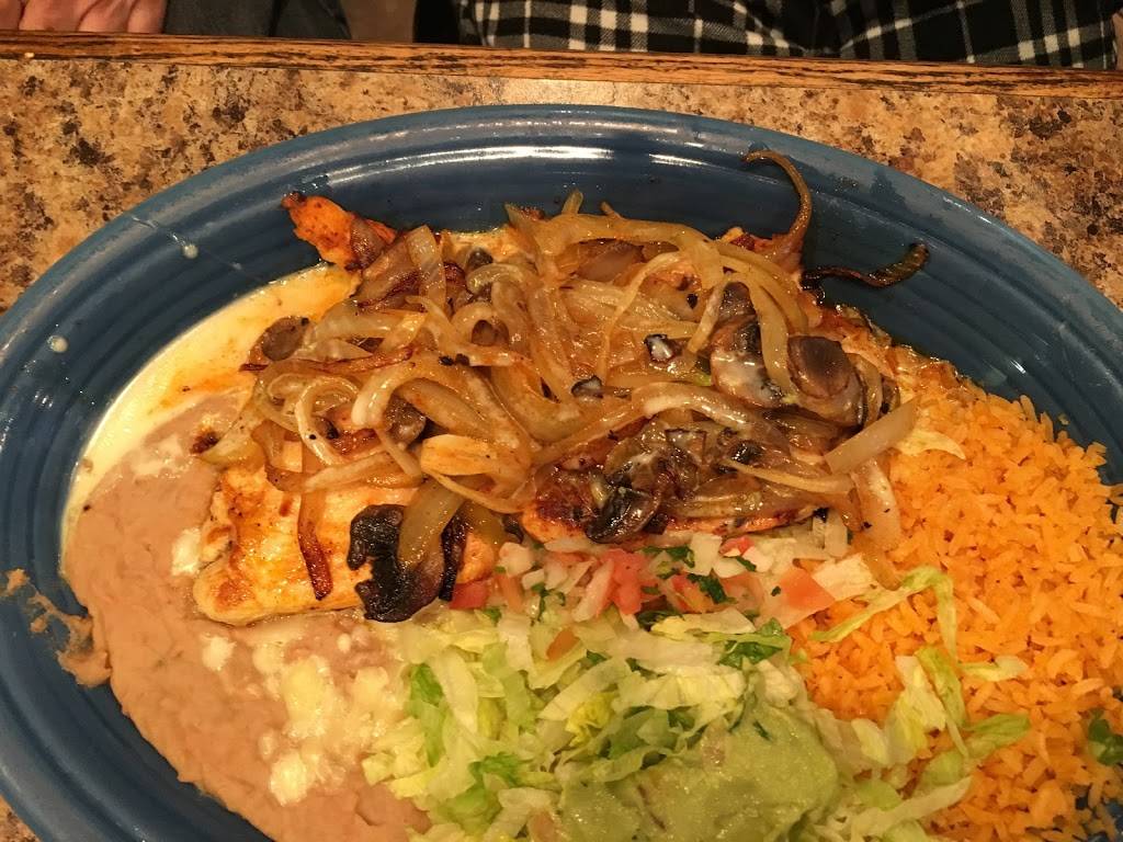 El Toro Bravo | restaurant | 625 Chestnut Dr #101, Walton, KY 41094, USA | 8594930222 OR +1 859-493-0222