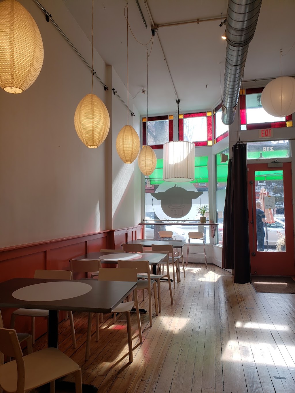 Lift Coffee Shop & Cafe | cafe | 218 W Broad St, Richmond, VA 23220, USA | 8043445438 OR +1 804-344-5438