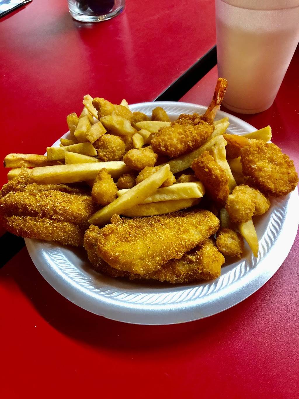 Reo Bar & Grill | restaurant | 4716 W Loop 281, Longview, TX 75604, USA | 9032013512 OR +1 903-201-3512