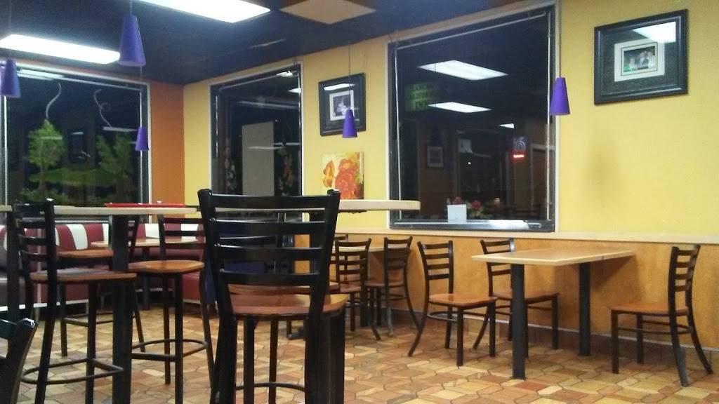 Albertos Mexican Food | restaurant | 41805 Moreno Rd, Temecula, CA 92590, USA | 9516945029 OR +1 951-694-5029