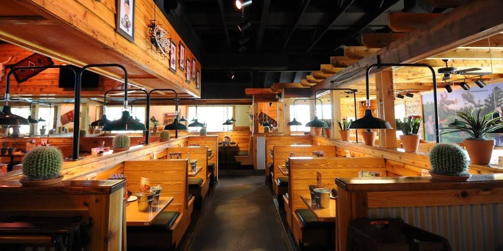 Texas Roadhouse | restaurant | 18345 South La Grange Road, Tinley Park, IL 60487, USA | 7084448358 OR +1 708-444-8358