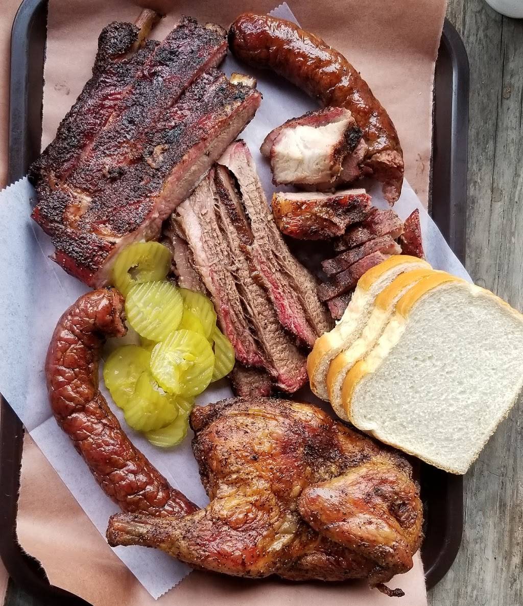 Snows BBQ | restaurant | 516 Main St, Lexington, TX 78947, USA | 9797734640 OR +1 979-773-4640