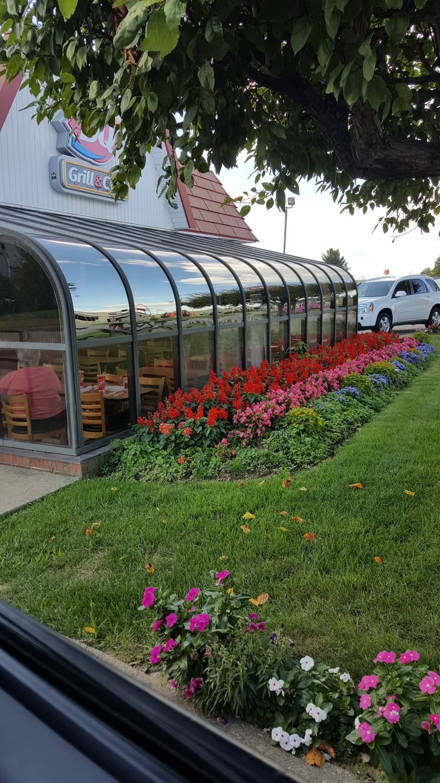 Dairy Queen | restaurant | 757 Main St, Jackson, OH 45640, USA | 7402867100 OR +1 740-286-7100