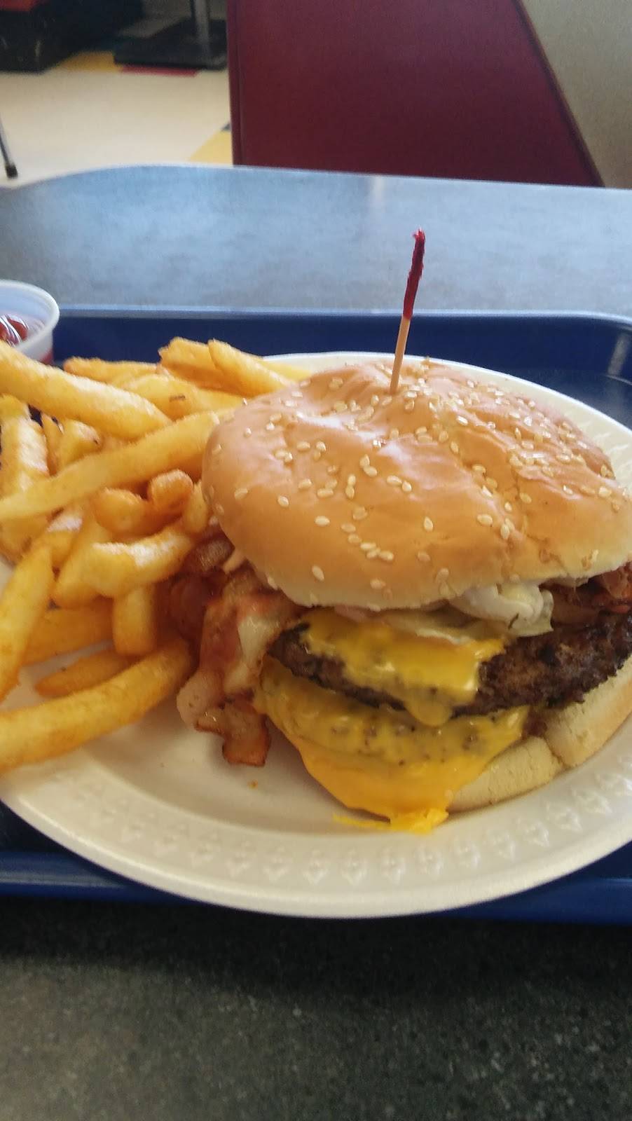 Burger Shack | restaurant | 200 S Wadesboro Blvd, Mt Gilead, NC 27306, USA | 9104394204 OR +1 910-439-4204