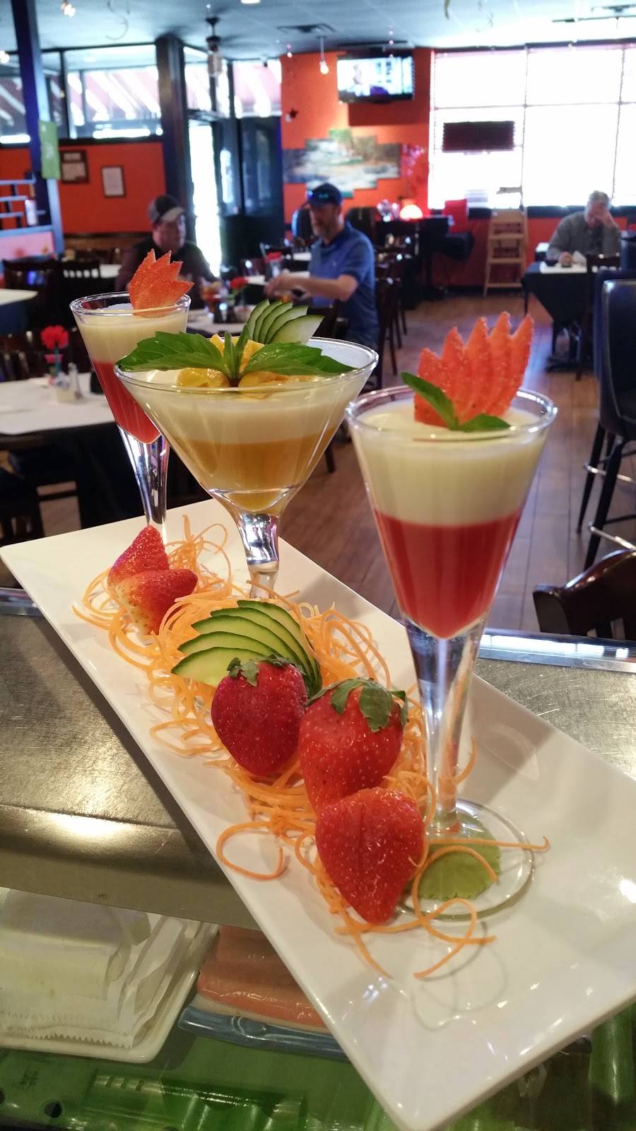 Suzushii Sushi & Grill | restaurant | 915 E.Road To Six Flags Street#103, Arlington, TX 76011, USA | 8174592779 OR +1 817-459-2779