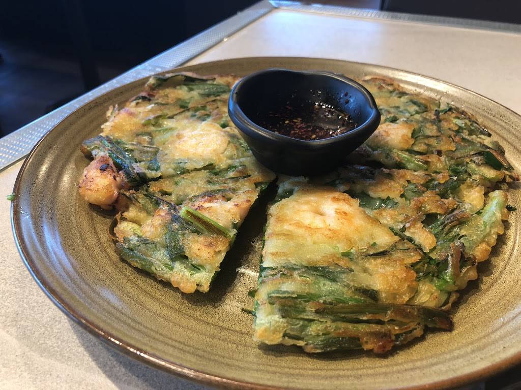 Kobi Korean BBQ Restaurant | restaurant | 257 Dundas St E, Mississauga, ON L5A 1W8, Canada | 9052328866 OR +1 905-232-8866