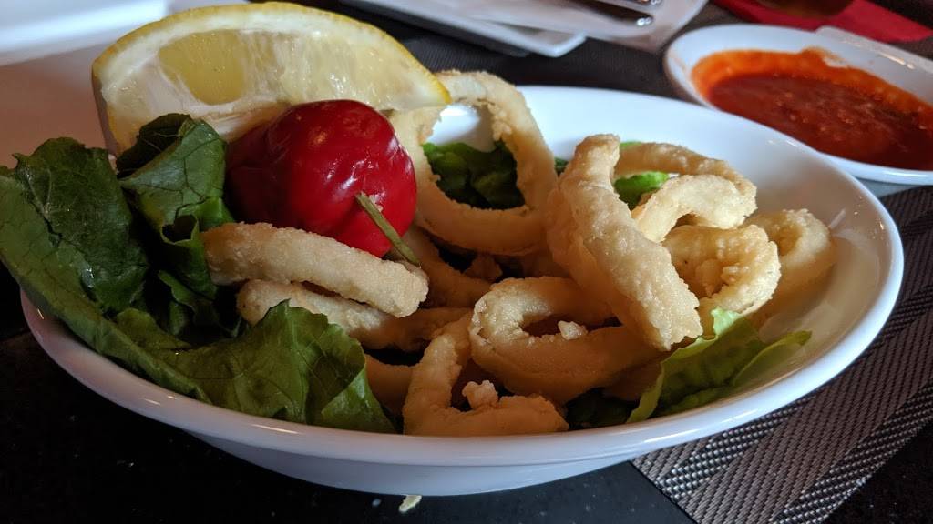 Charcoal Guido’s | restaurant | 482 Moody St, Waltham, MA 02453, USA | 7813732733 OR +1 781-373-2733