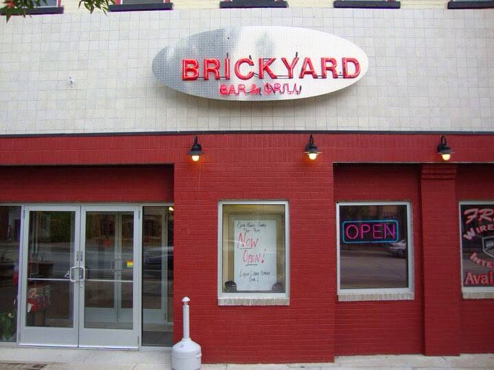 Brickyard | restaurant | 112 W Main St, Stanton, MI 48888, USA | 9892831212 OR +1 989-283-1212