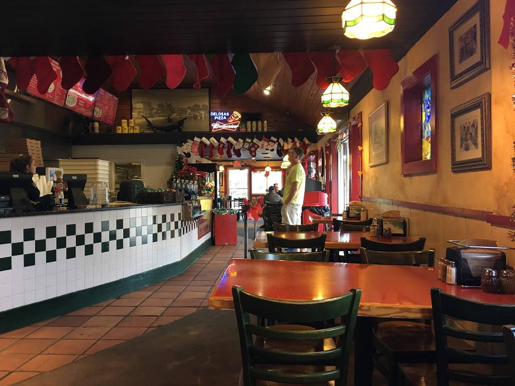 DeLosas Pizza | restaurant | 12800 Village Blvd, Madeira Beach, FL 33708, USA | 7273984657 OR +1 727-398-4657