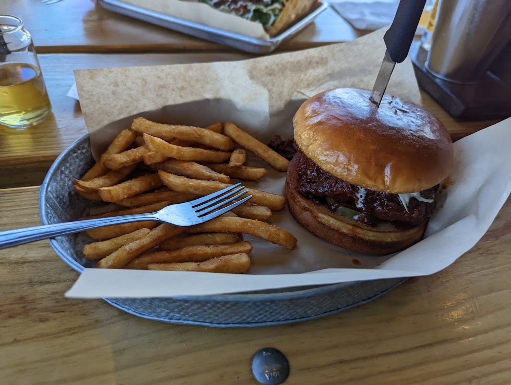 Hangar 24 Lake Havasu | restaurant | 5600 AZ-95 # 6, Lake Havasu City, AZ 86404, USA | 9288464447 OR +1 928-846-4447