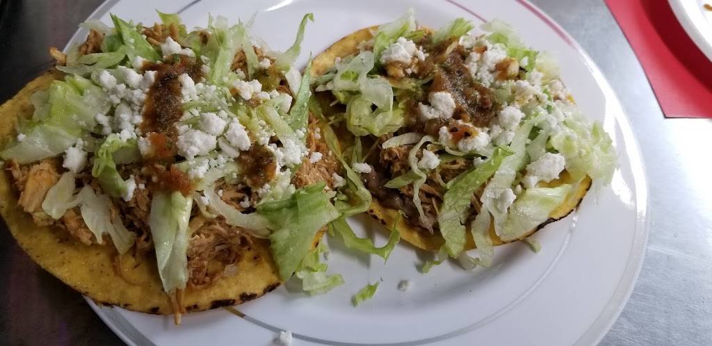 El chilito loco authentic méxican food | restaurant | 3423 SE Belmont St, Portland, OR 97214, USA | 5038473271 OR +1 503-847-3271