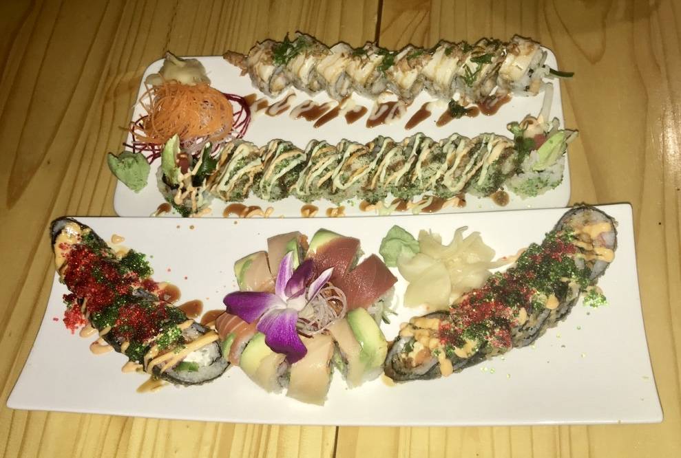 Circle Sushi & Grill | restaurant | 1623 N Halsted St, Chicago, IL 60614, USA | 7735756269 OR +1 773-575-6269