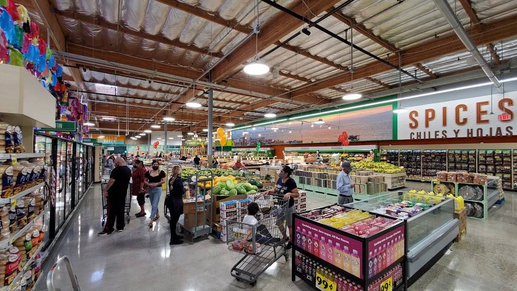 Vallarta Supermarkets | bakery | 1467 Country Club Dr, Madera, CA 93638, USA | 5596645711 OR +1 559-664-5711