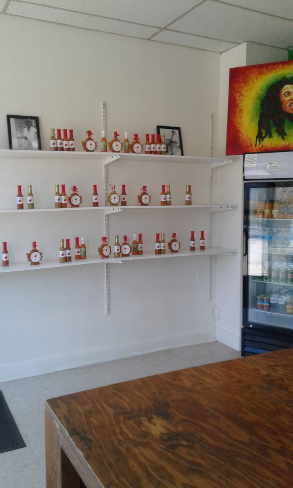 Tata Hot Sauce Emporium | restaurant | 219 Rexleigh Dr, East York, ON M4B 2N7, Canada | 6474447685 OR +1 647-444-7685