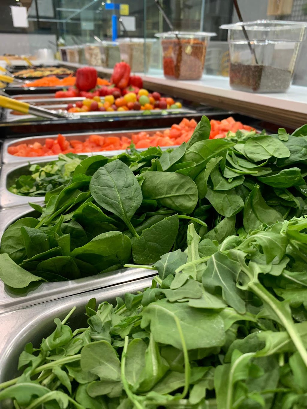 Salateam | restaurant | 6027 Reseda Blvd, Tarzana, CA 91356, USA | 8186291777 OR +1 818-629-1777