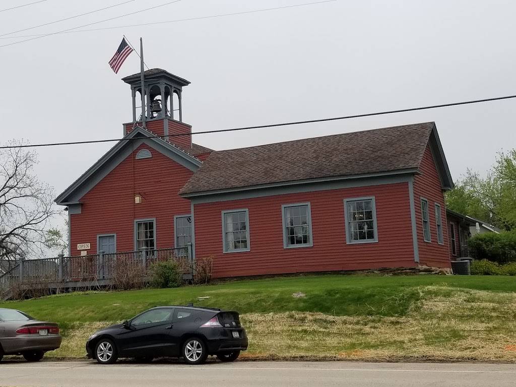 Paoli Schoolhouse American Bistro | restaurant | 6857 Paoli Rd, Belleville, WI 53508, USA | 6088486261 OR +1 608-848-6261