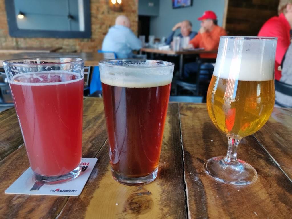 Tower Tavern | restaurant | 401 E 31st St, Kansas City, MO 64108, USA | 8169319300 OR +1 816-931-9300