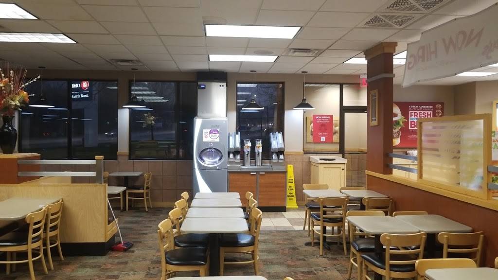 Wendys | restaurant | 2858 Fish Hatchery Rd, Fitchburg, WI 53713, USA | 6082741319 OR +1 608-274-1319
