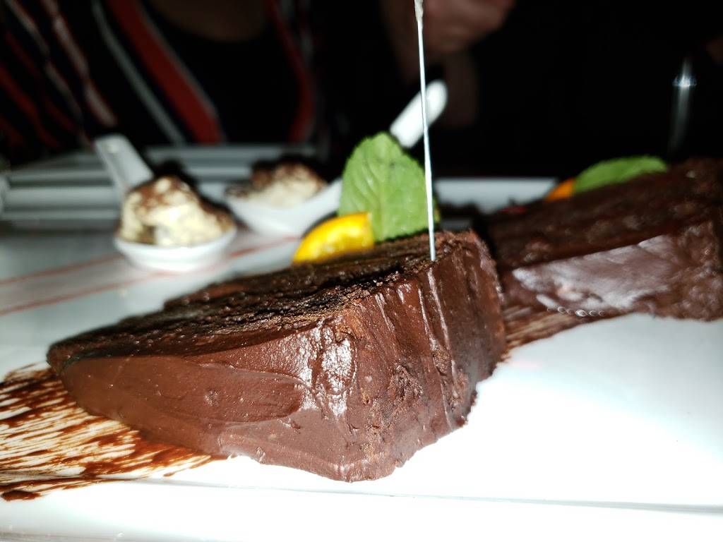 La Grange | restaurant | 2 Rue Meadowbrook, Morin-Heights, QC J0R 1H0, Canada | 4506440056 OR +1 450-644-0056