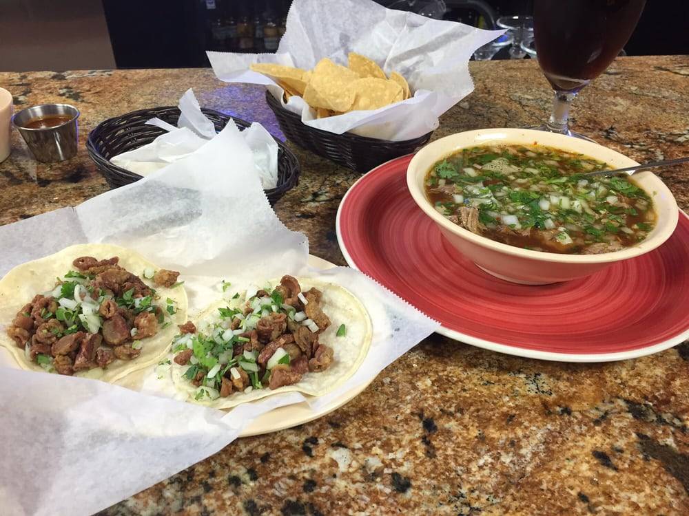 Los Pablos Taqueria Y Birrieria | restaurant | 42425 Jackson St #C-113, Indio, CA 92203, USA | 4424003377 OR +1 442-400-3377