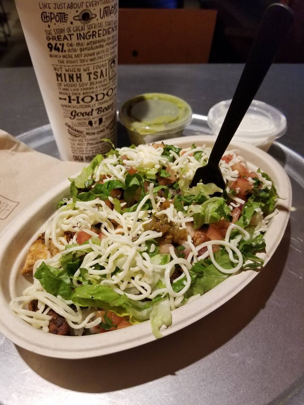 Chipotle Mexican Grill | restaurant | 2733 Papermill Rd Ste X5, Reading, PA 19610, USA | 4847721022 OR +1 484-772-1022
