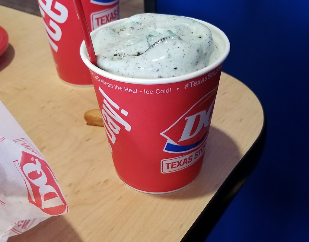 Dairy Queen | restaurant | 8636 US-377 S, Benbrook, TX 76126, USA | 8172494801 OR +1 817-249-4801