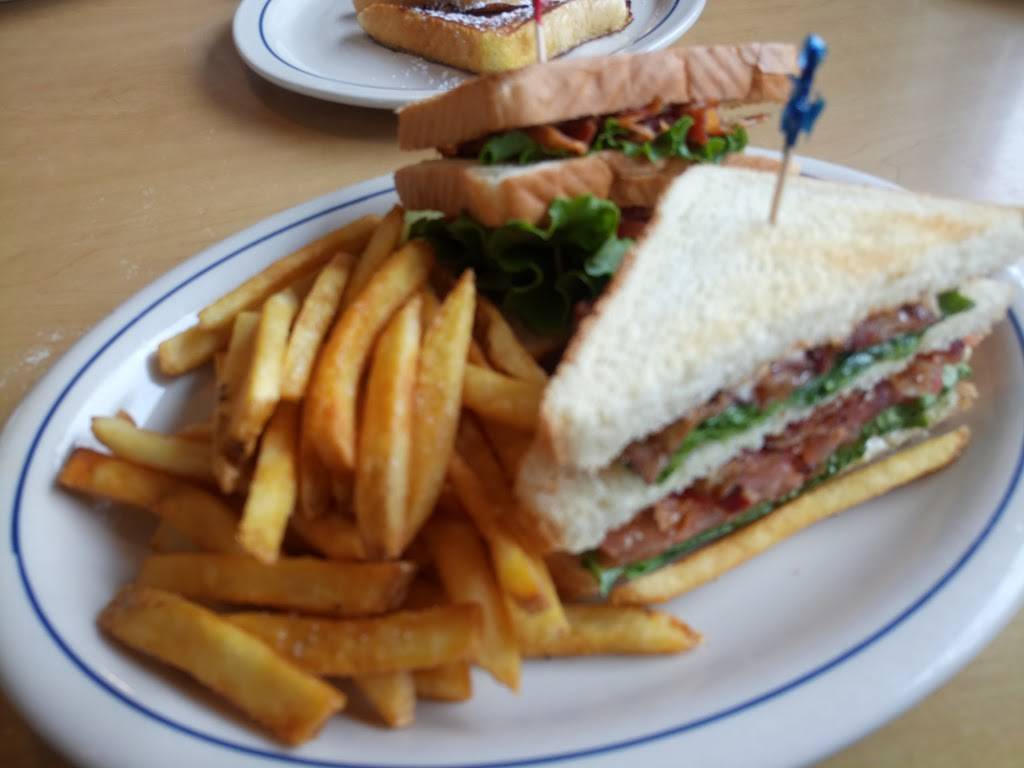 IHOP | restaurant | 4333 Dallas Fort Worth Turnpike, Dallas, TX 75211, USA | 2146344467 OR +1 214-634-4467