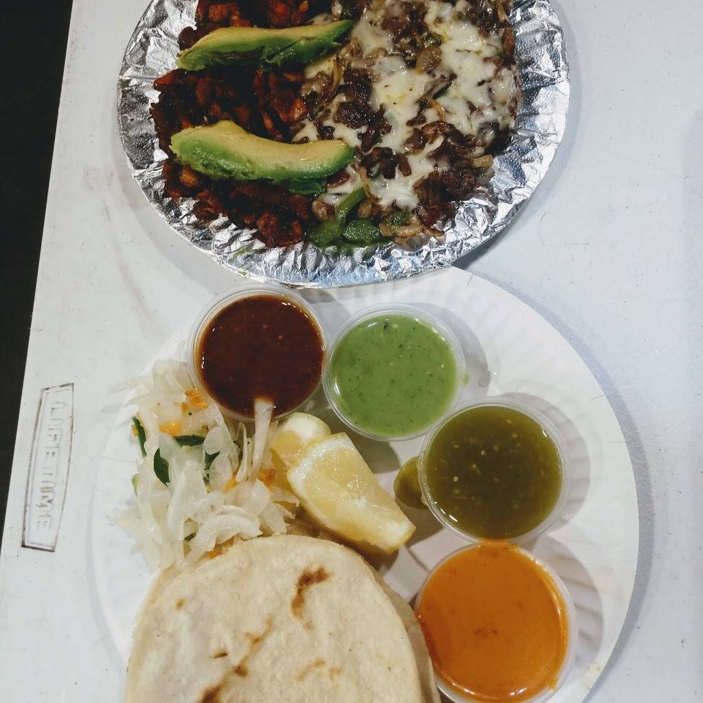 Tacos los palomos | restaurant | 52 y, S Main St, Los Angeles, CA 90001, USA | 3235436364 OR +1 323-543-6364