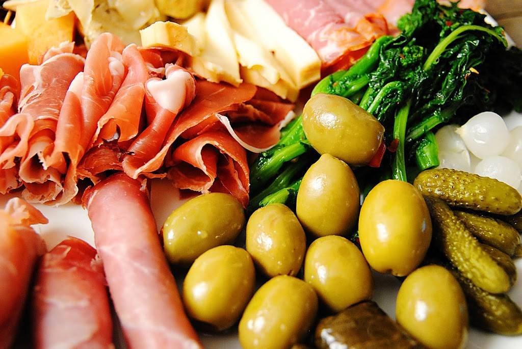 Ferrante’s Meats & More | restaurant | 7534 Haverford Ave, Philadelphia, PA 19151, USA | 2158718008 OR +1 215-871-8008