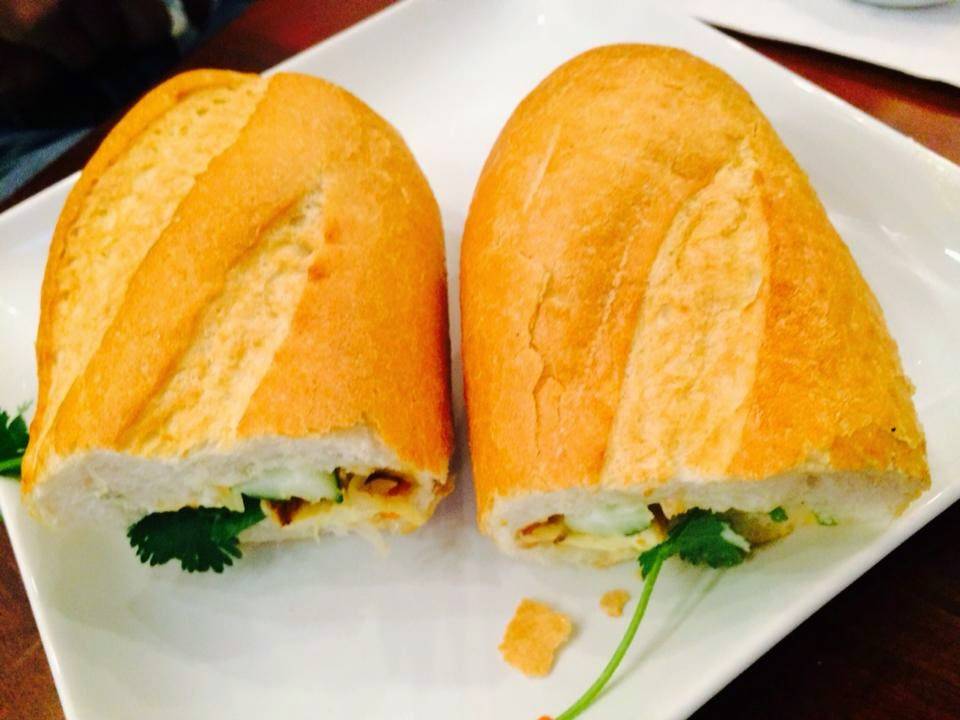 Little Vietnam Restaurant | restaurant | 1132 W Bryn Mawr Ave, Chicago, IL 60660, USA | 7739440999 OR +1 773-944-0999