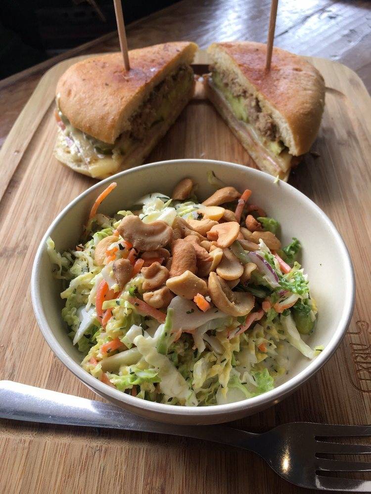 The Carving Board Hollywood | meal takeaway | 7300 Sunset Boulevard i, Los Angeles, CA 90046, USA | 3238454550 OR +1 323-845-4550