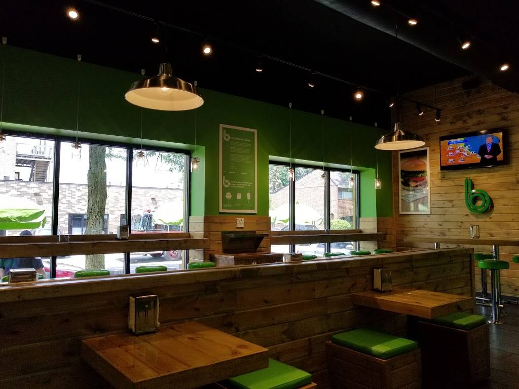 Busy Burger | restaurant | 1120 W Taylor St, Chicago, IL 60607, USA | 3122267760 OR +1 312-226-7760