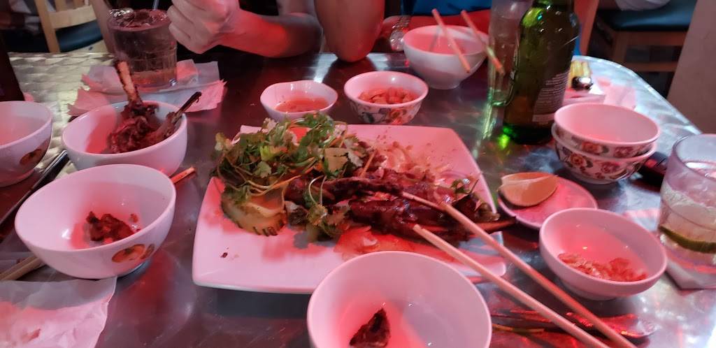 Half Time Restaurant | restaurant | 13187 Brookhurst St, Garden Grove, CA 92843, USA | 6573349070 OR +1 657-334-9070