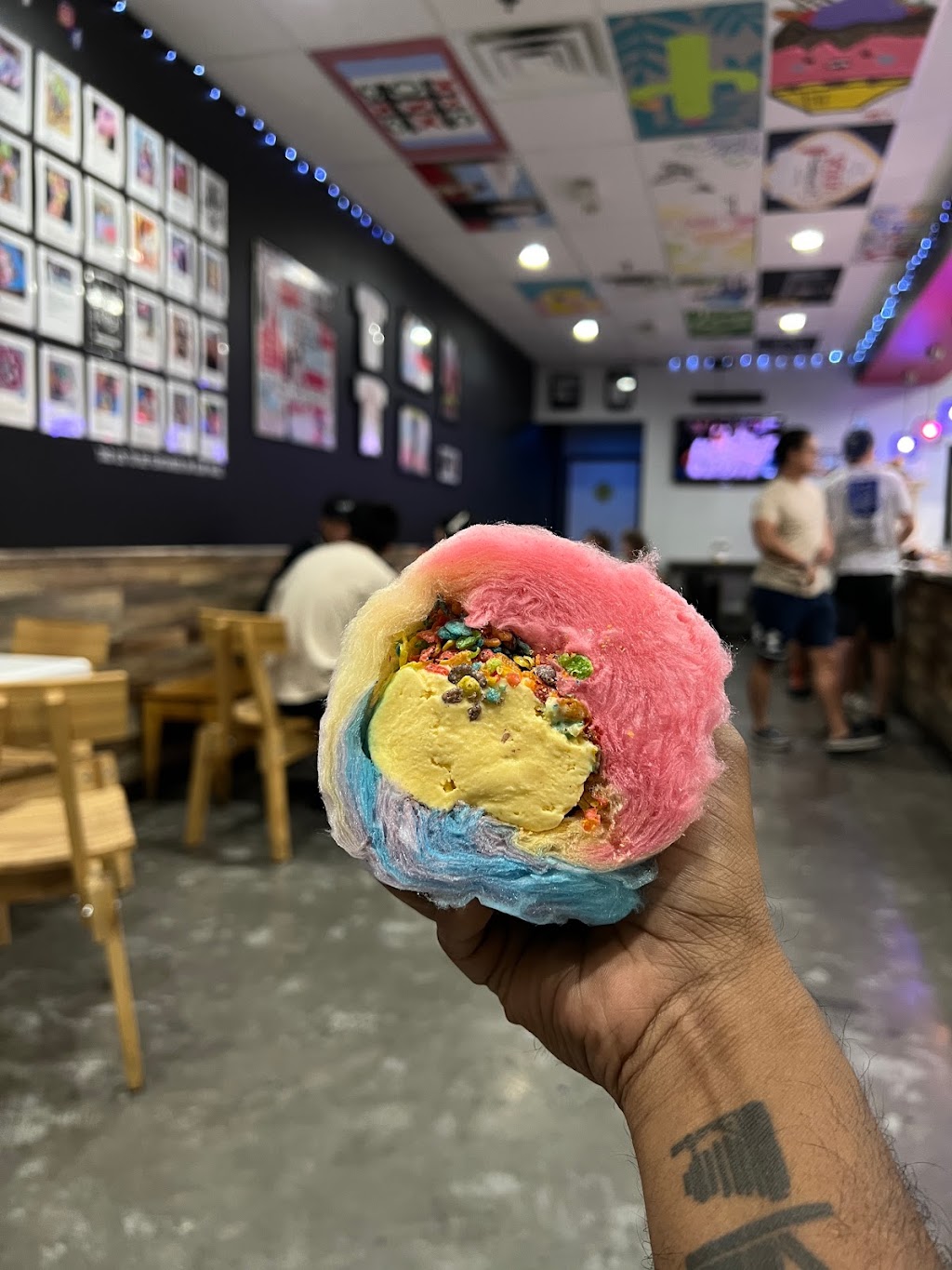 Creamberry | Home of the Cotton Candy Burrito | restaurant | 7965 S Rainbow Blvd #140, Las Vegas, NV 89139, USA | 7028632385 OR +1 702-863-2385