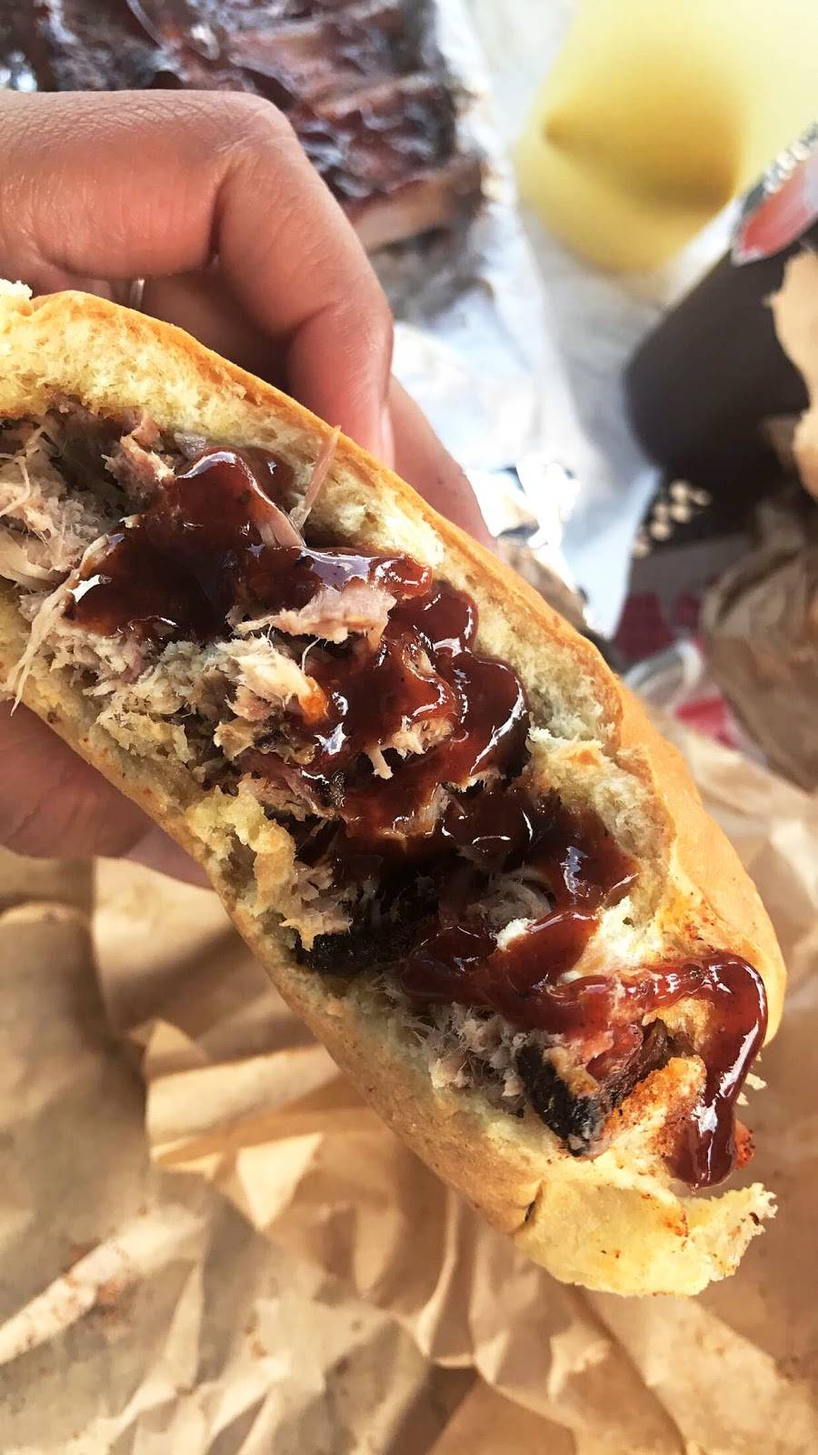 Sharkos BBQ | restaurant | 4931 IL-59, Naperville, IL 60564, USA | 6307177227 OR +1 630-717-7227