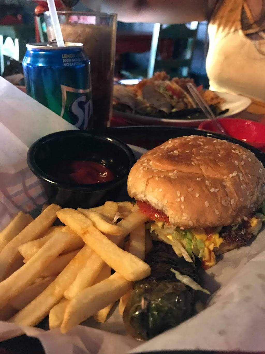 Jackies Tacos & Beer | restaurant | 11470 Montana Ave, El Paso, TX 79936, USA | 9154491389 OR +1 915-449-1389