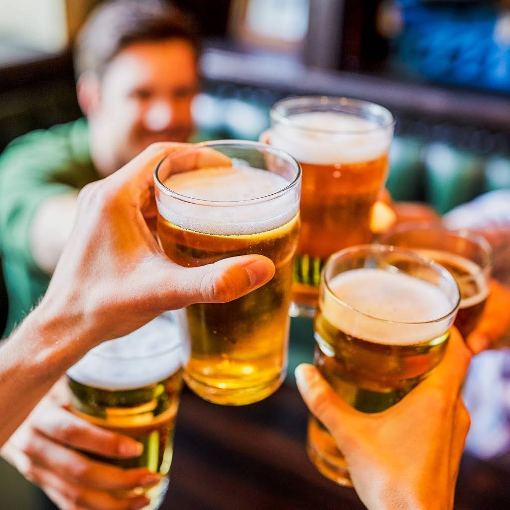 Sports Locker Bar & Grill | restaurant | 30375 Plymouth Rd, Livonia, MI 48150, USA | 7347445172 OR +1 734-744-5172