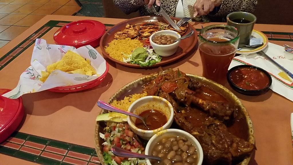 Azteca Mexican Restaurants | restaurant | 22003 66th Avenue West F Terrace Village Shopping Center, Mountlake Terrace, WA 98043, USA | 4256720601 OR +1 425-672-0601