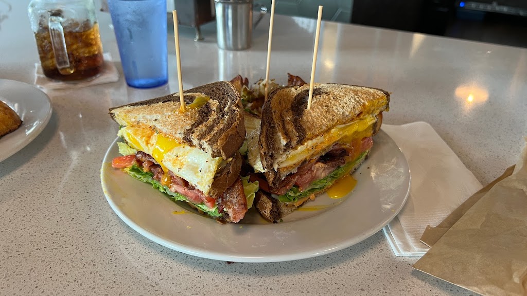 Backwater - Wickham Road | restaurant | 5555 N Wickham Rd #101, Melbourne, FL 32940, USA | 3216004335 OR +1 321-600-4335