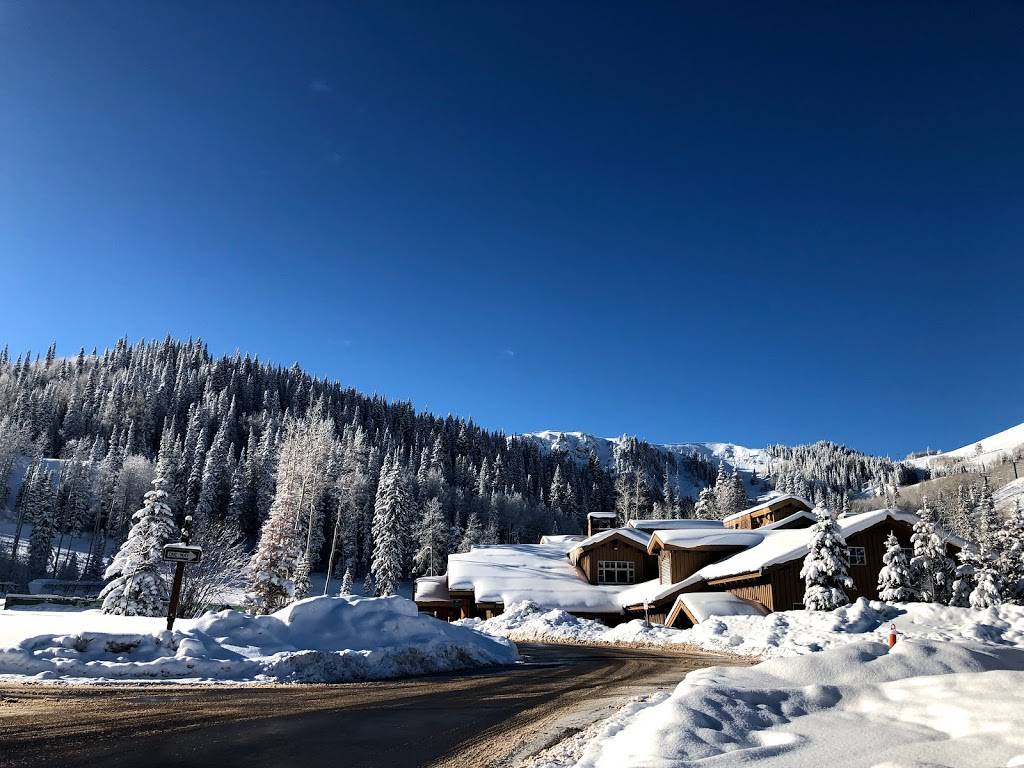 Empire Canyon Lodge | restaurant | 9200 Marsac Ave #113, Park City, UT 84060, USA | 4356491000 OR +1 435-649-1000