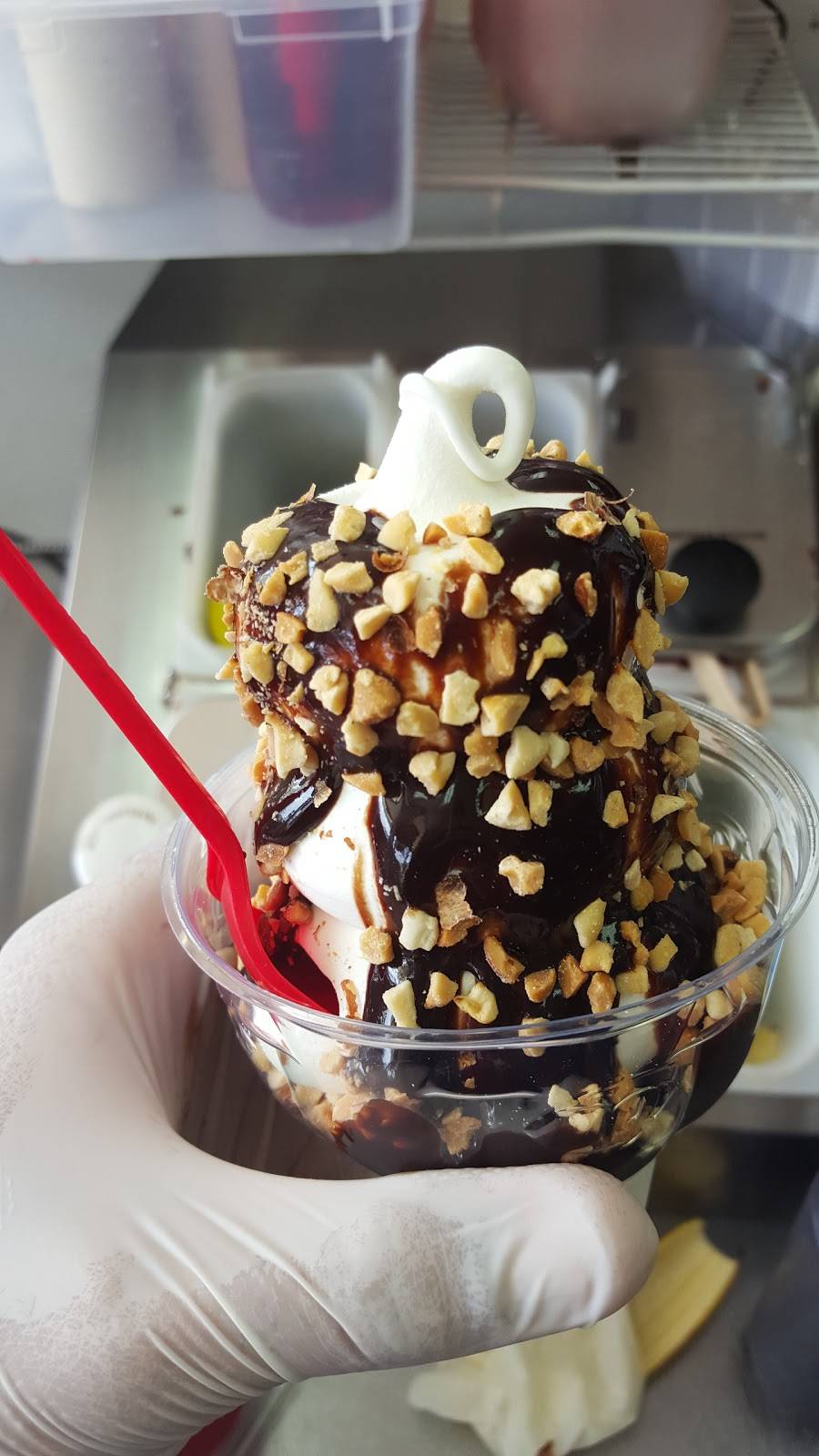 Dairy Queen Store | restaurant | 4620 W Waco Dr, Waco, TX 76710, USA | 2547517770 OR +1 254-751-7770