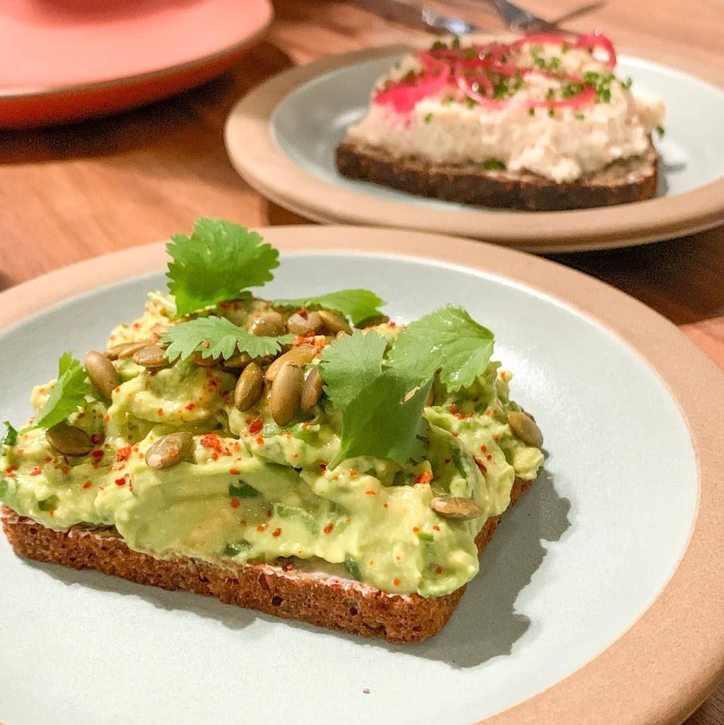 Tartine Bianco | restaurant | 787 S Alameda St Unit 120, Los Angeles, CA 90021, USA | 2133753315 OR +1 213-375-3315